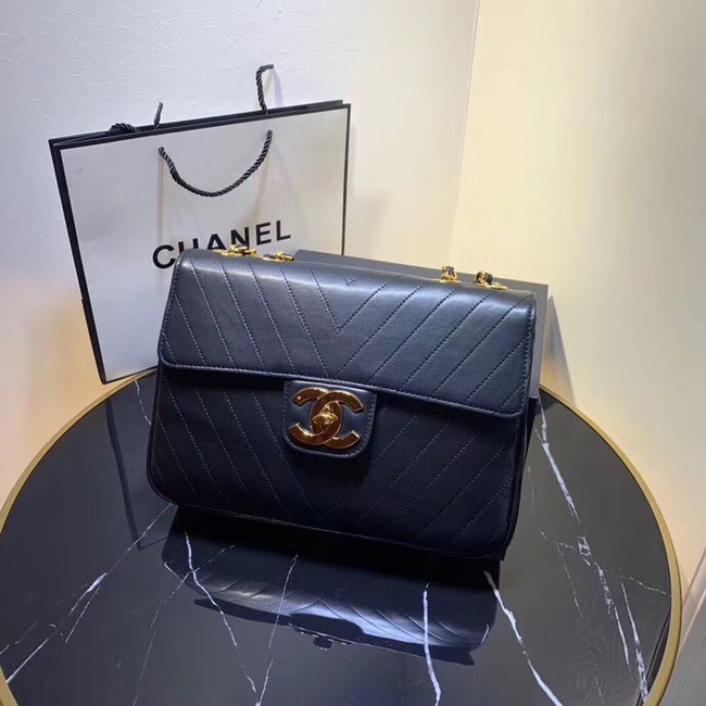 Chanel flap bag leather & Gold-Tone Metal 57276 Royal Blue