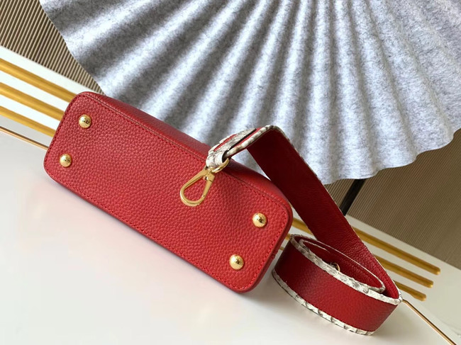 Louis Vuitton Original Taurillon leather CAPUCINES BB M95509 red