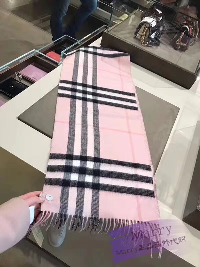 Burberry Cashmere Classic Scarf 3600