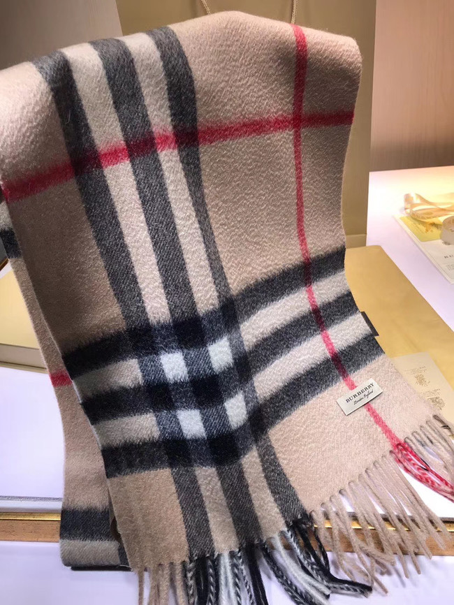 Burberry Cashmere Classic Scarf 3607