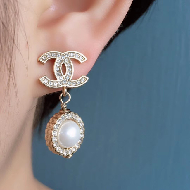 Chanel Earrings CE4454