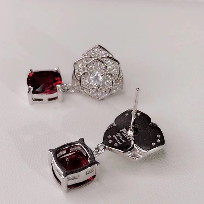 Piaget Earrings CE4444