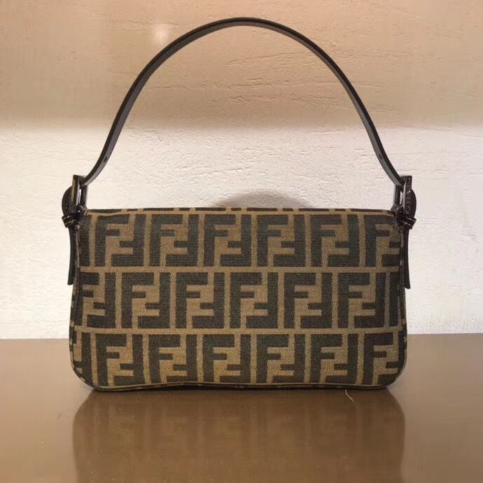 FENDI Vintage BAGUETTE Shoulder Bag 83018 Brown