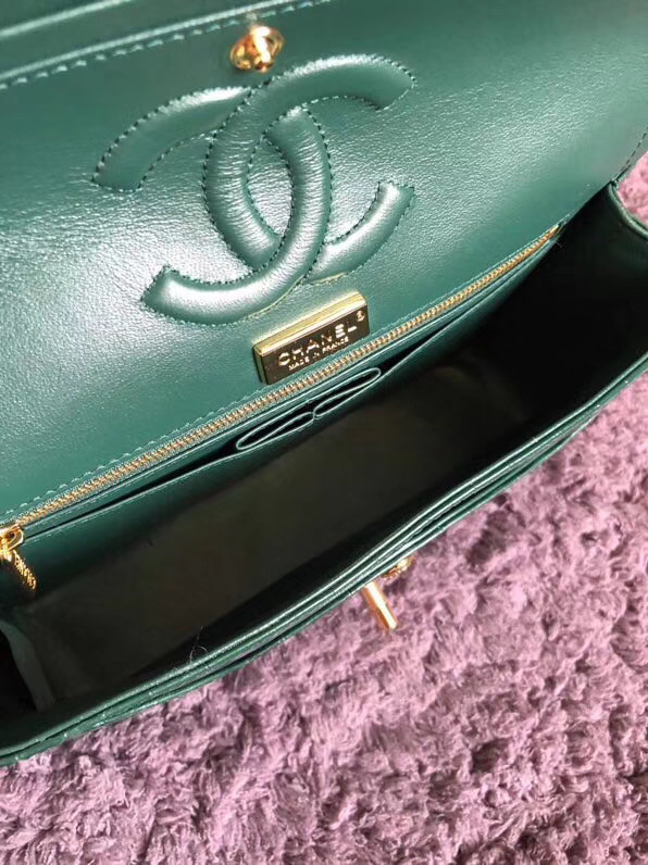 Chanel Classic Flap Bag Original Alligator & Gold-Tone Metal A01112 Blackish green