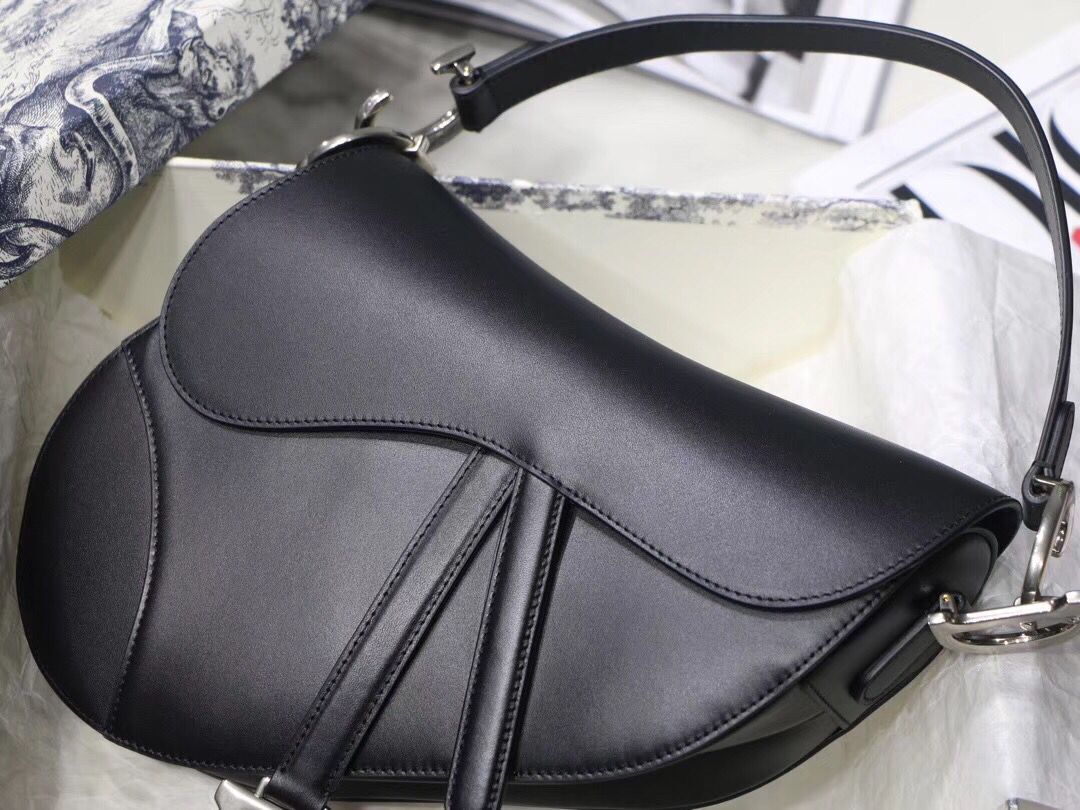 Dior BLACK SADDLE SOFT CALFSKIN BAG M0446V