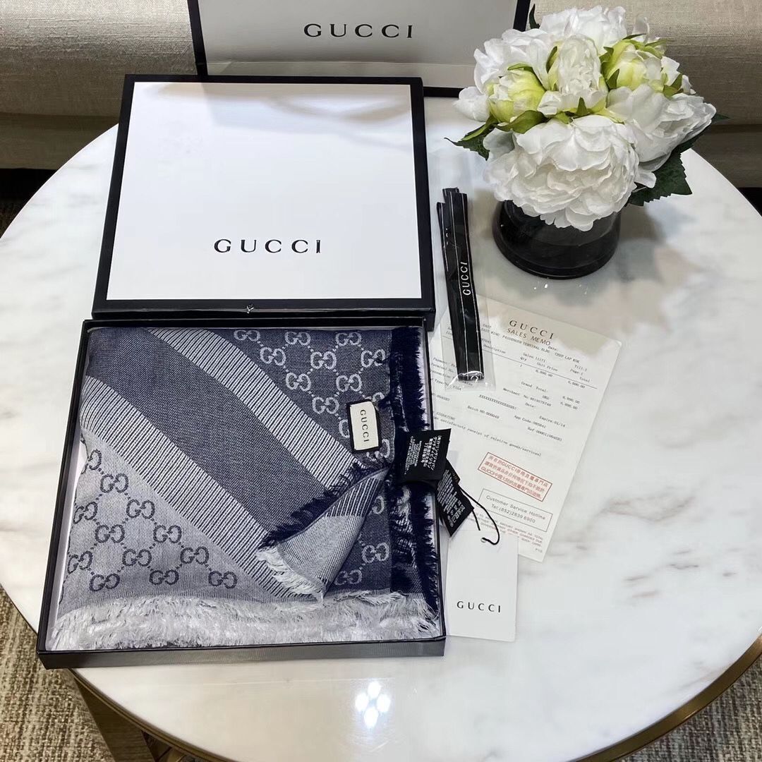 Gucci Cashmere Scarf GG9654 Gray