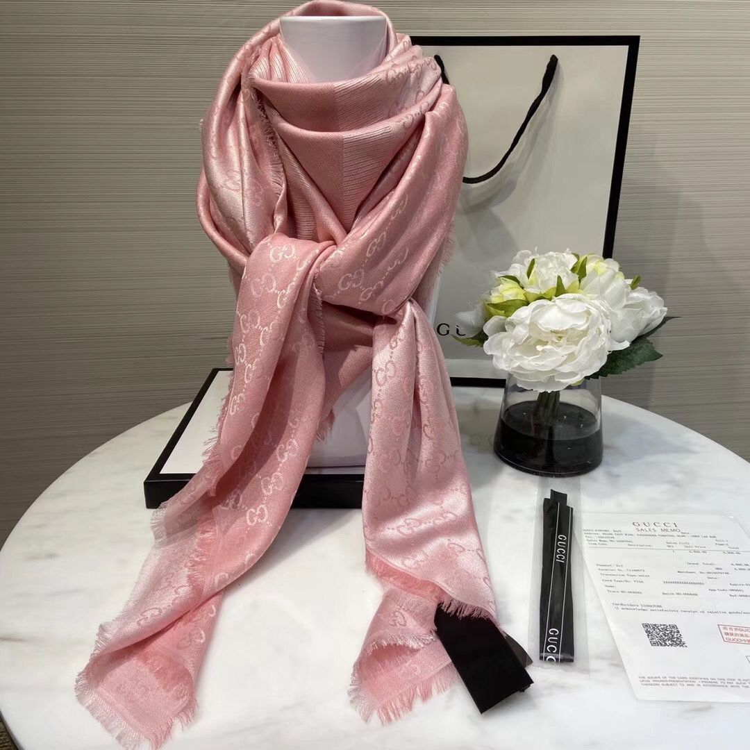 Gucci Cashmere Scarf GG9654 Pink