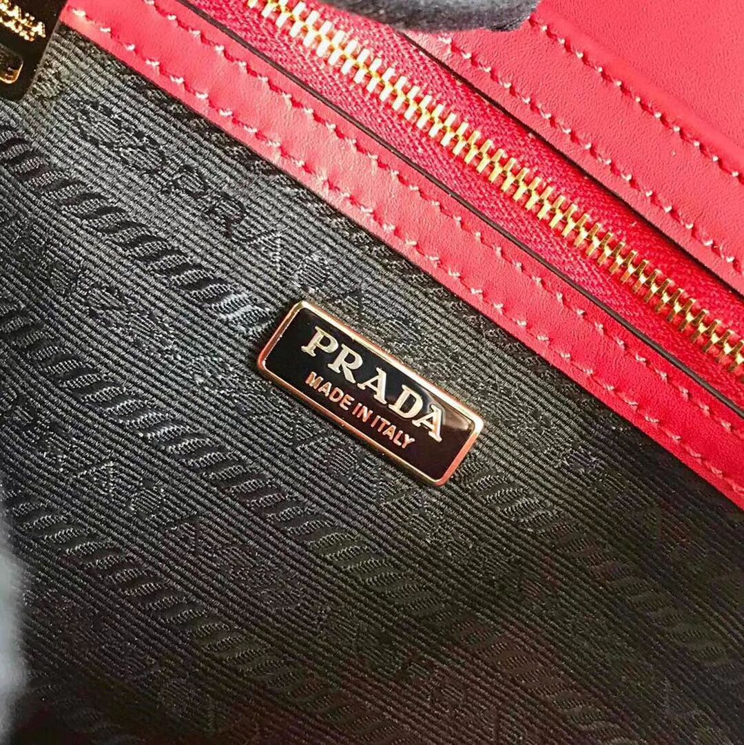 Prada Embleme Saffiano leather bag 1BD217 red