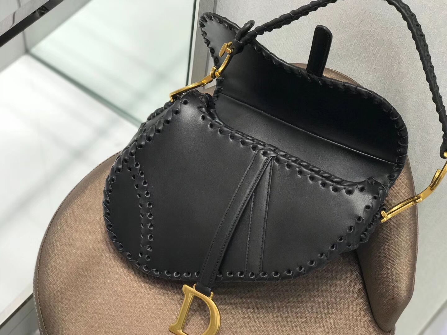 Dior MINI SADDLE BAG IN BLACK CALFSKIN M0447 black