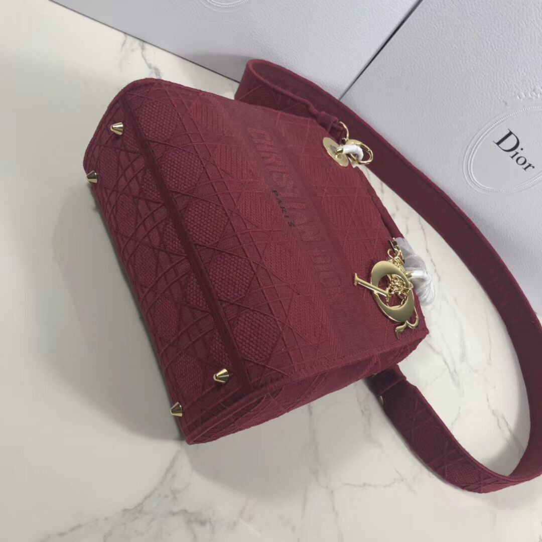 LADY DIOR TOTE BAG IN EMBROIDERED CANVAS C4532 Bordeaux