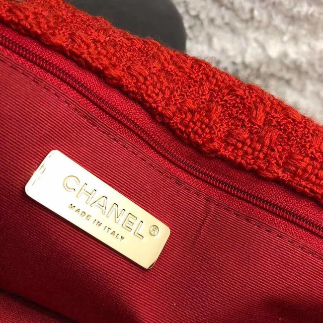 CHANEL 19 Flap Bag AS1160 red