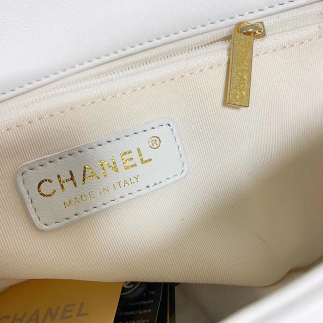 Chanel flap bag Lambskin & Gold Metal AS1358 white