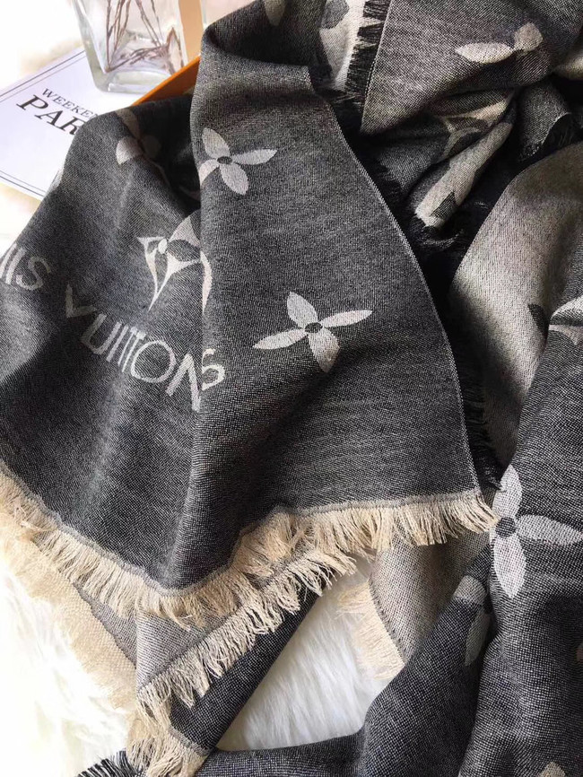 Louis Vuitton Cashmere scarf M73659