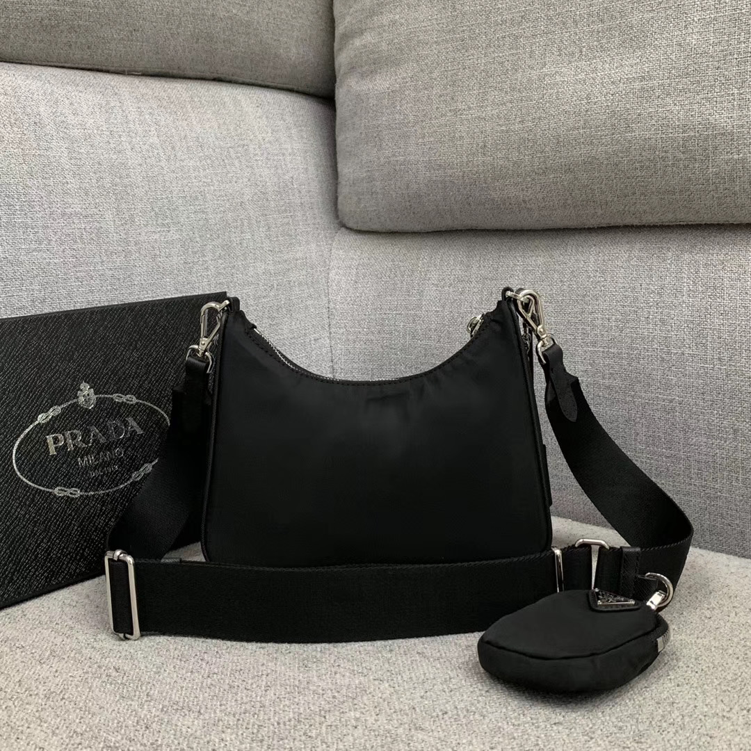 Prada Re-Edition 2005 nylon shoulder bag 1BH204 black