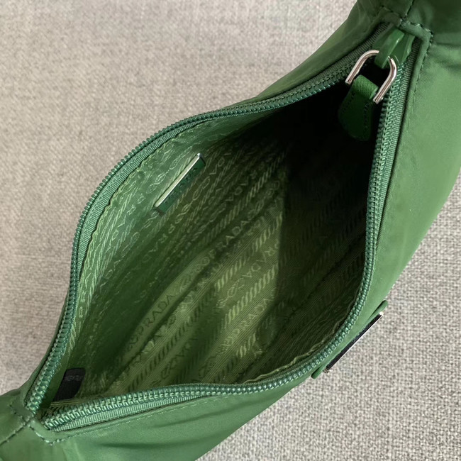 Prada Re-Edition nylon Tote bag 91204 green