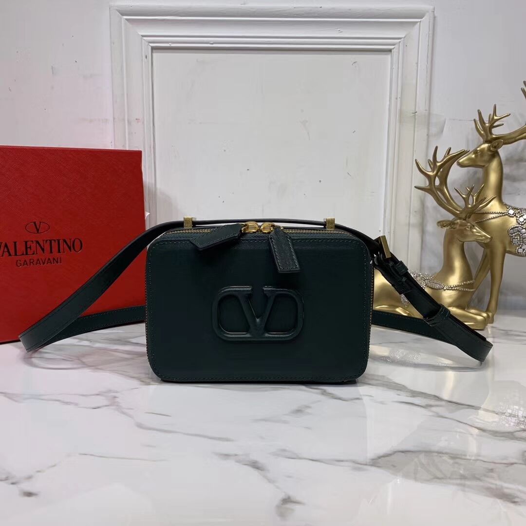 VALENTINO Origianl leather shoulder bag V0020 Blackish green
