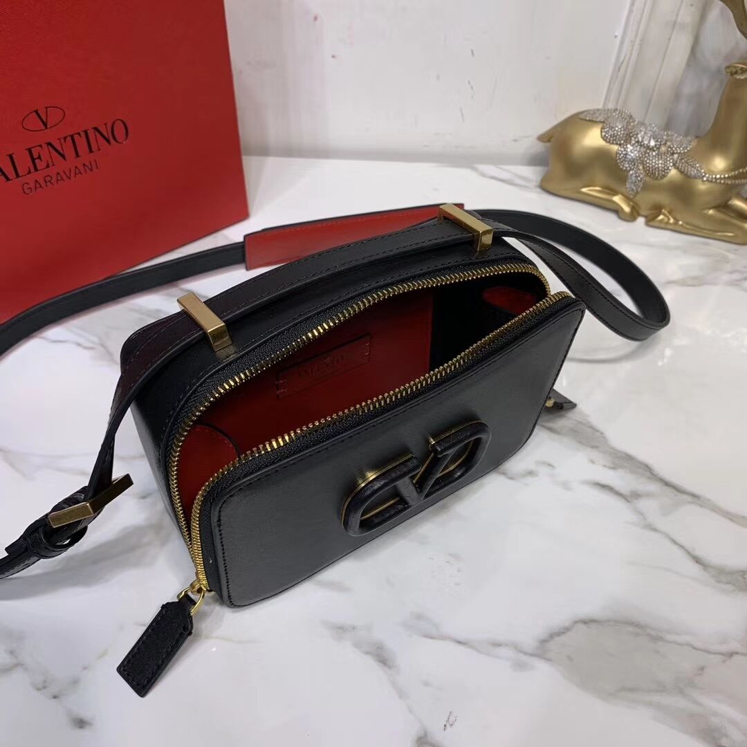 VALENTINO Origianl leather shoulder bag V0020 black