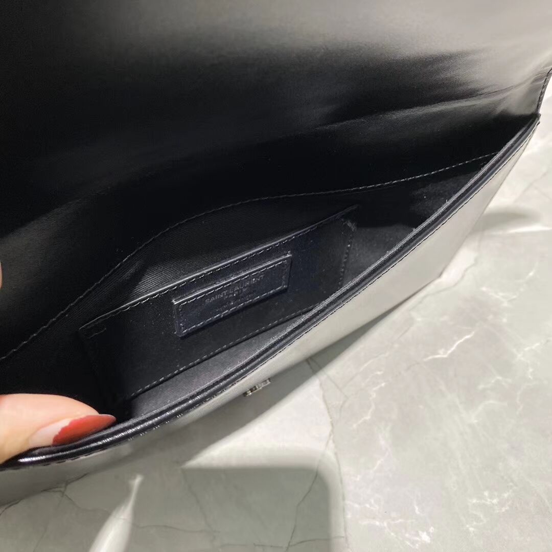 Yves Saint Laurent Original leather Clutch bag Y593168 Black
