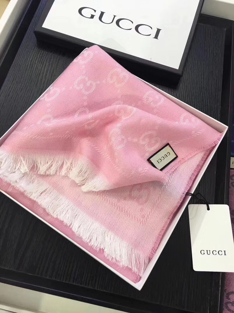 Gucci OBLIQUE STOLE IN WOOL AND CASHMERE GG55620 light pink