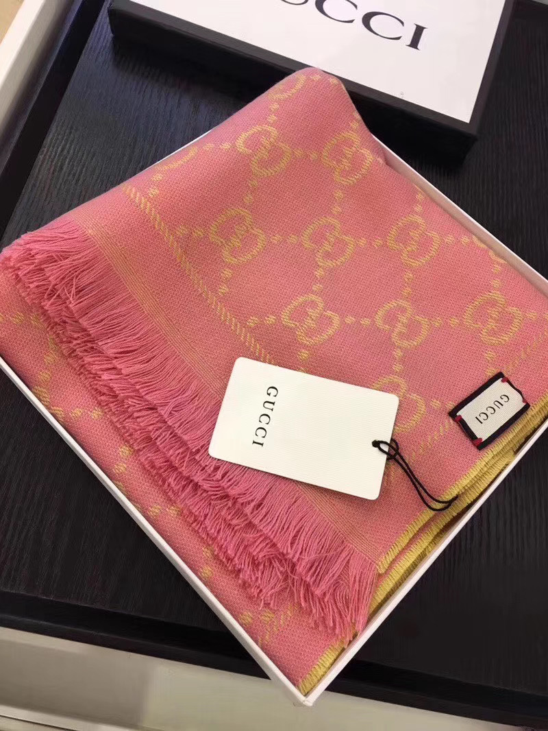 Gucci OBLIQUE STOLE IN WOOL AND CASHMERE GG55620 pink