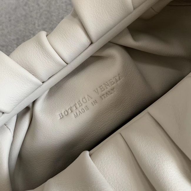 Bottega Veneta Sheepskin Original Leather 610524 white