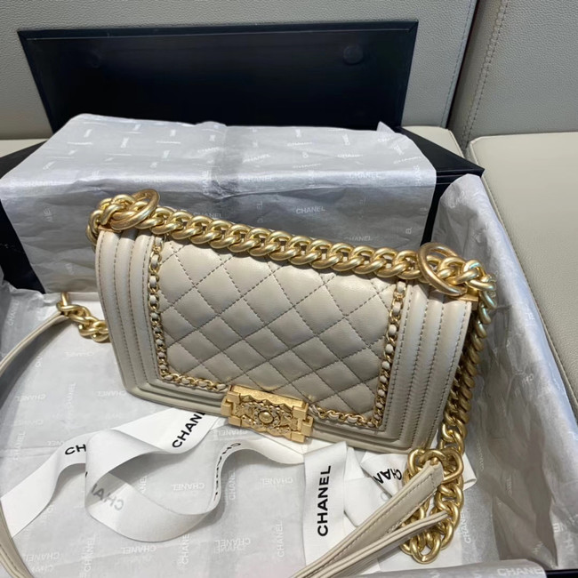 BOY CHANEL flap bag A67085 white