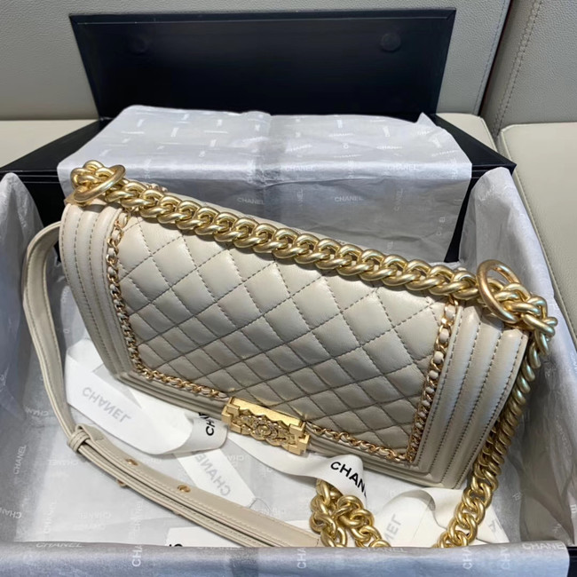 BOY CHANEL flap bag A67086 white