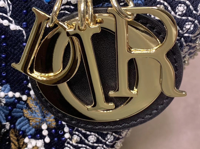 LADY DIOR embroidered cattle leather M0565-1