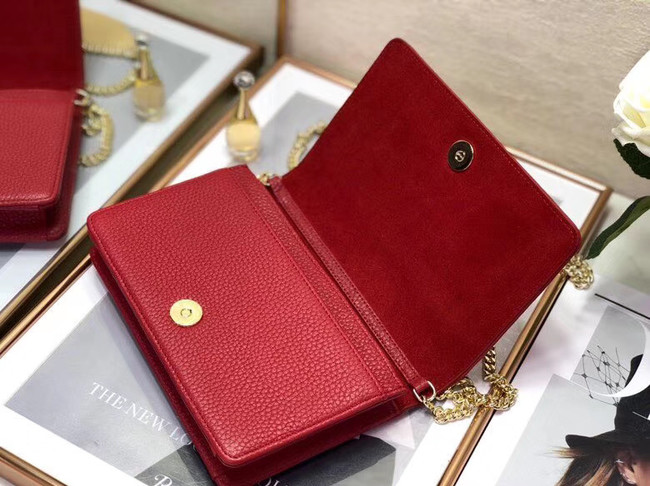 DIORAMA CALFSKIN CLUTCH M49P red