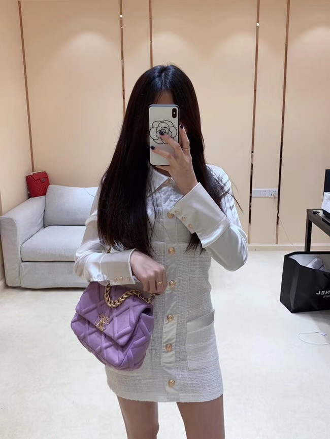 CHANEL 19 Flap Bag AS1160 Lavender