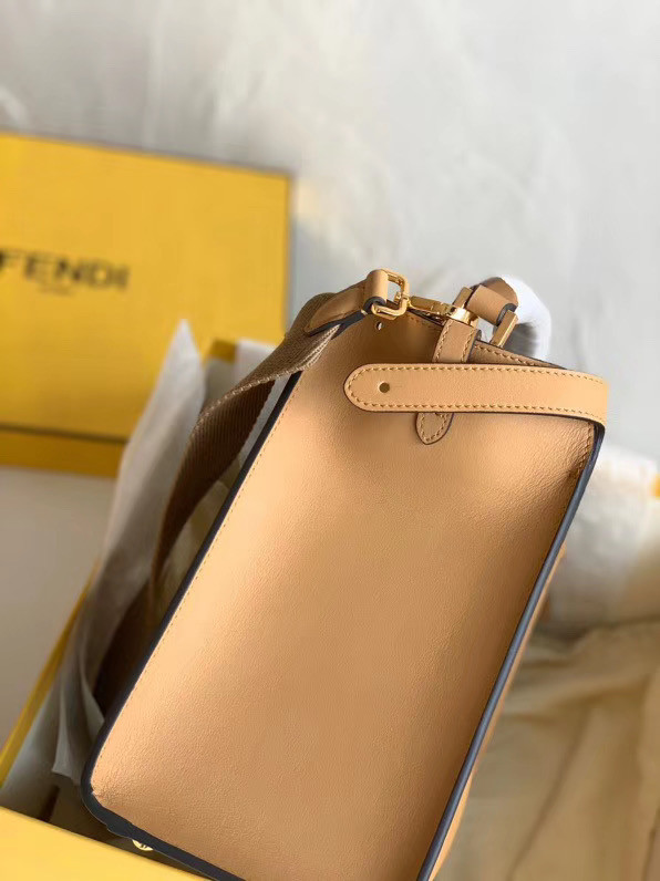 Fendi PEEKABOO X-Lite 3678 apricot