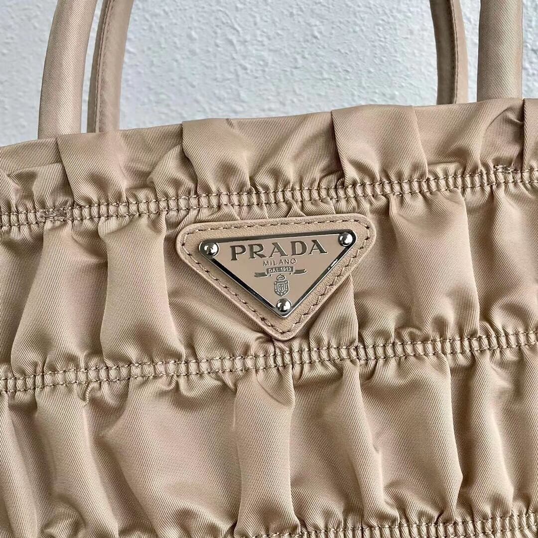 Prada Re-Edition nylon Tote bag 1BG321 apricot