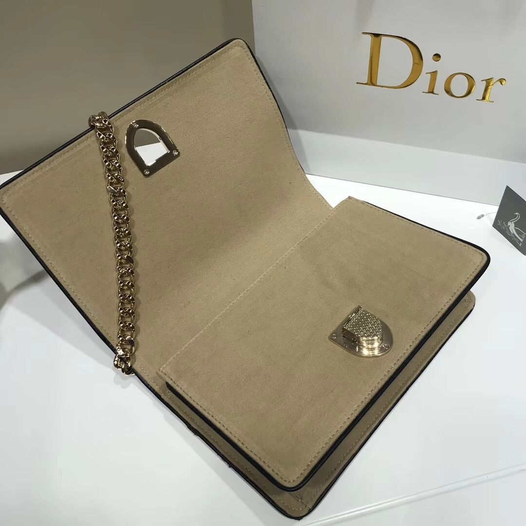 Dior ULTRAMATTE DIORAMA-TAS C0422-1 purplish