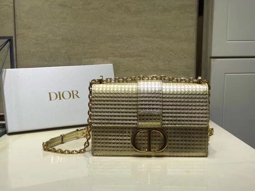 Dior 30 MONTAIGNE SMOOTH CALFSKIN FLAP BAG C9230 gold