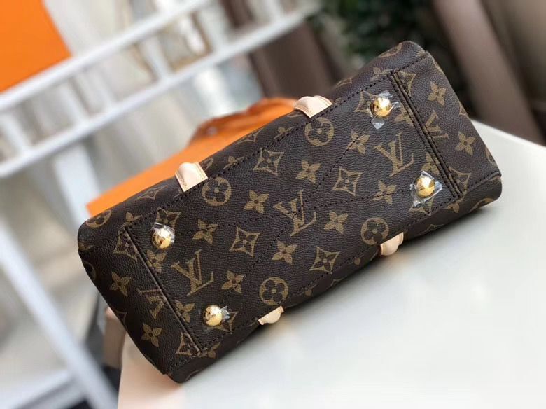 Louis Vuitton SOUFFLOT BB M44815 Apricot