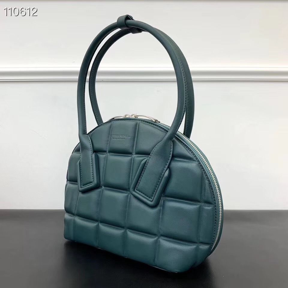 Bottega Veneta Original Woven Leather Square Shell Bag BV67130 Green