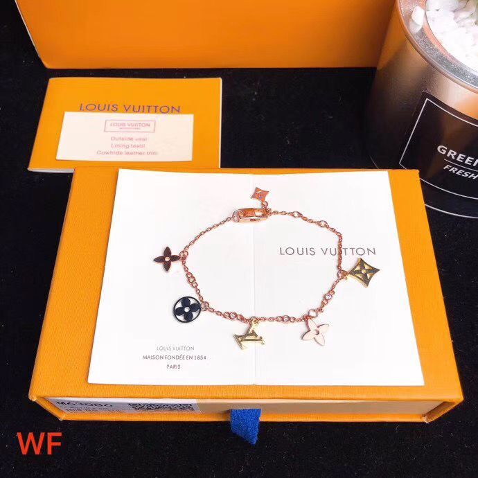 Louis Vuitton Bracelet LV23689