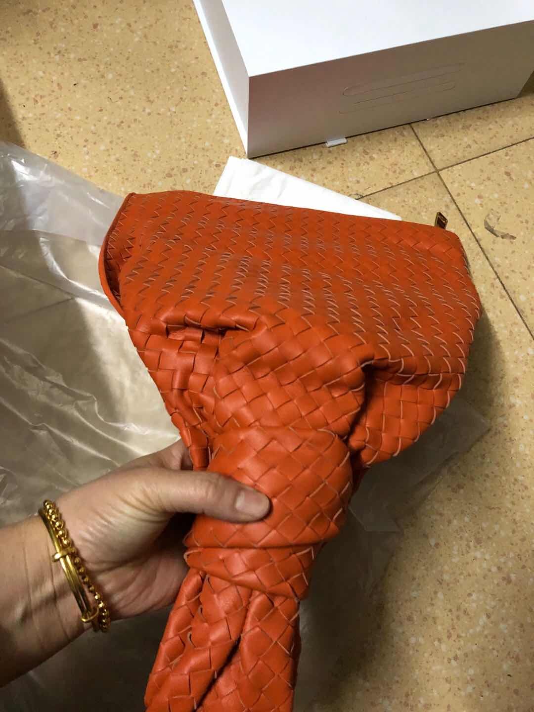 Bottega Veneta Original Weave Leather Twist Bag BV4587 Orange