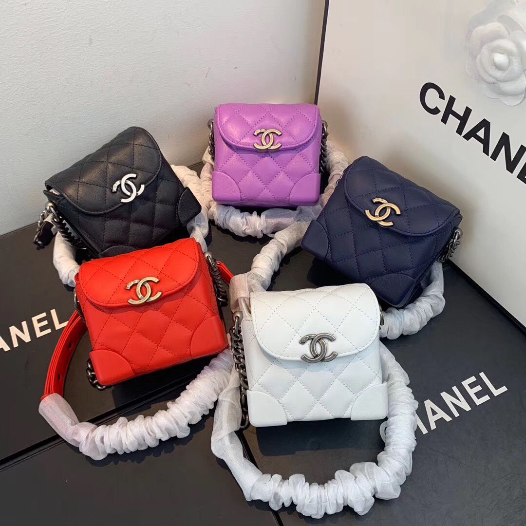 CHANEL 2020 New Style Original Leather Ball Grain Bag AS1169 Silver