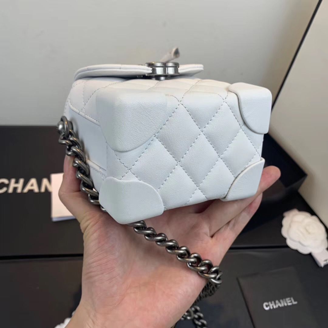 CHANEL 2020 New Style Original Leather Ball Grain Bag AS1169 Silver