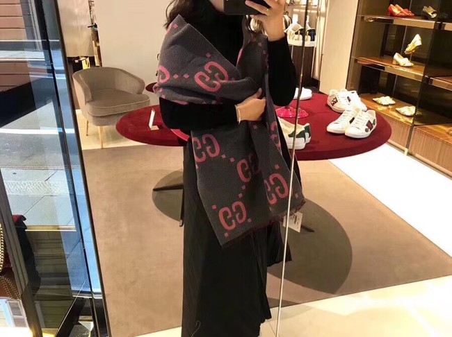 Gucci wool Scarf GG55623