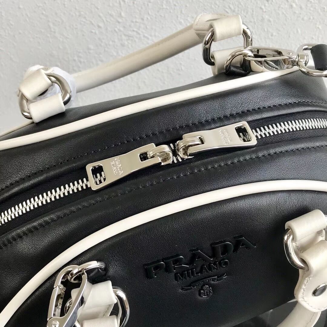 Prada Calf skin tote 1BD071 black&white