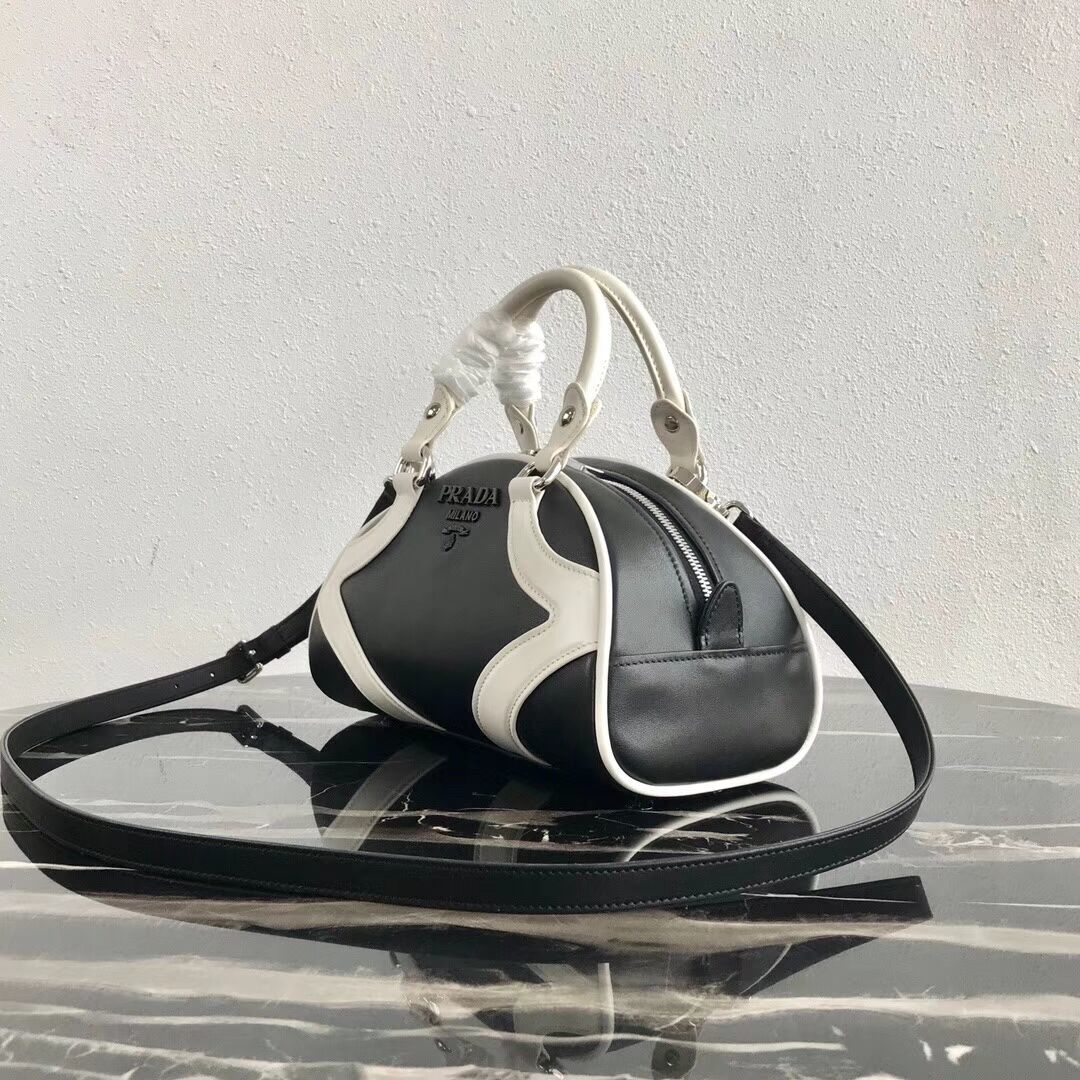 Prada Calf skin tote 1BD071 black&white