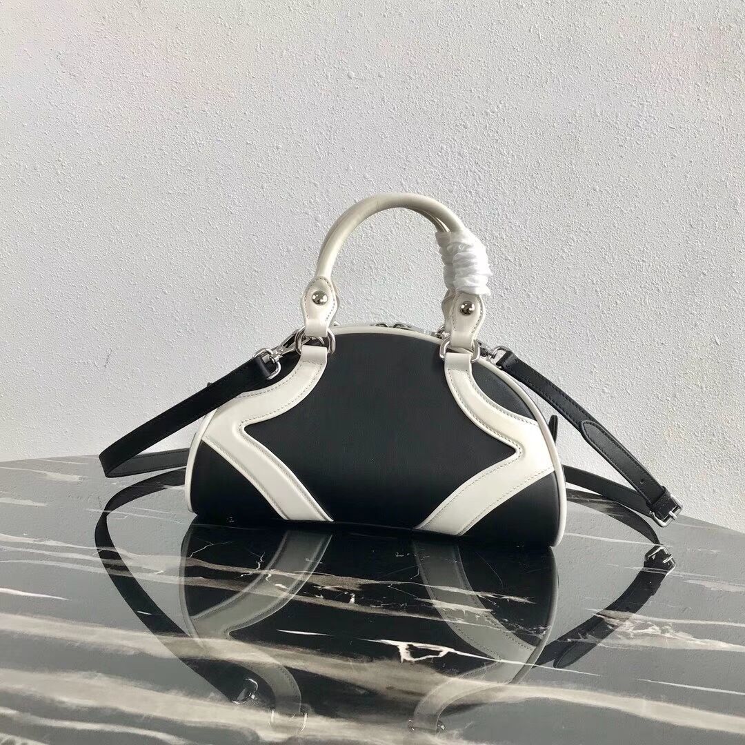 Prada Calf skin tote 1BD071 black&white