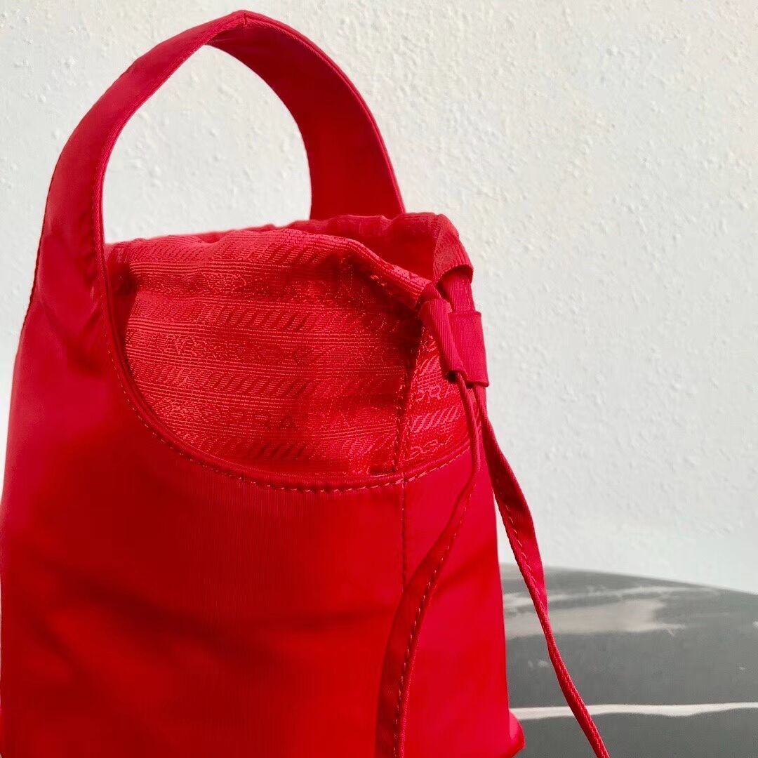 Prada Re-Edition nylon Tote bag 1N1420 red