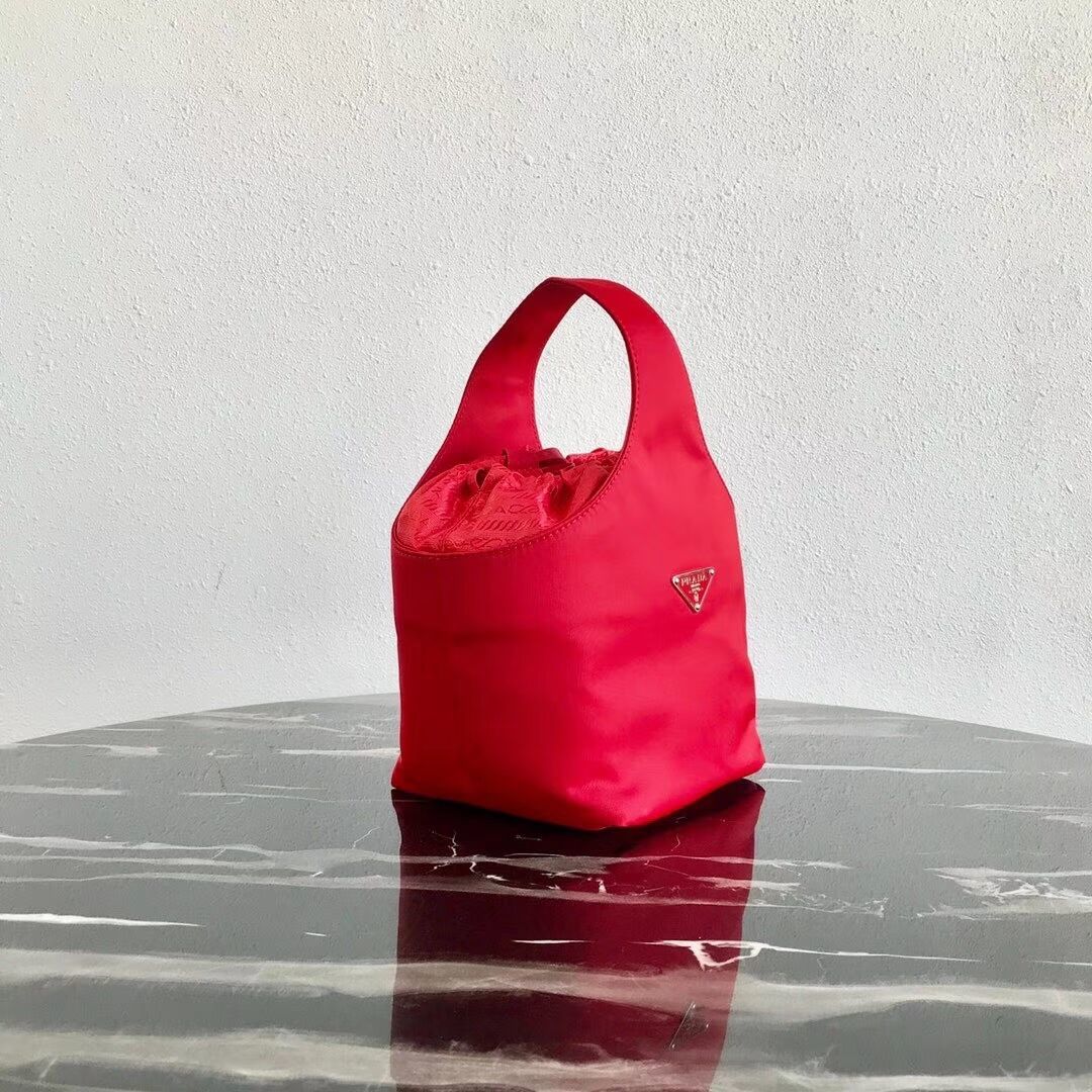 Prada Re-Edition nylon Tote bag 1N1420 red