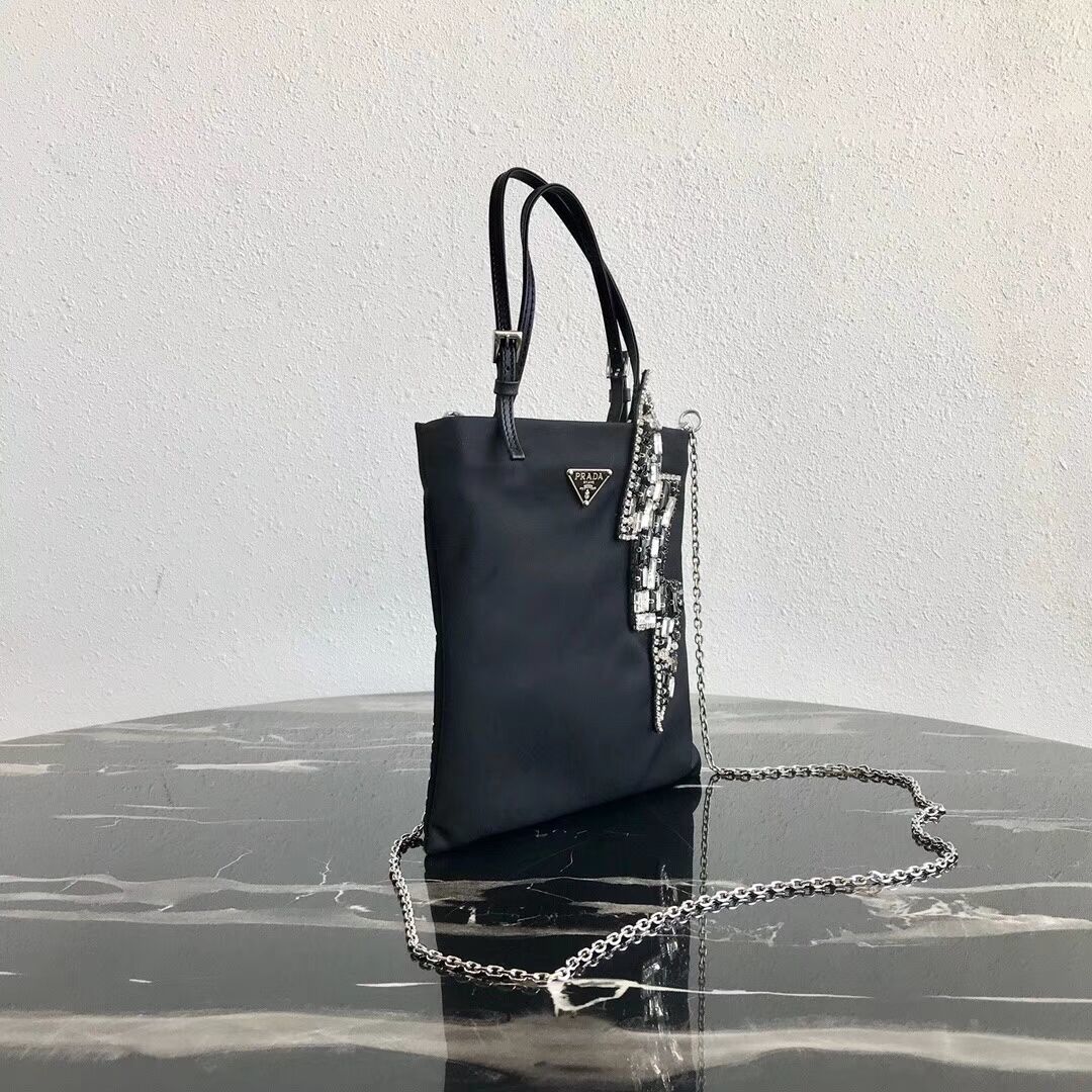 Prada Re-Edition nylon Tote bag 1NE618 black
