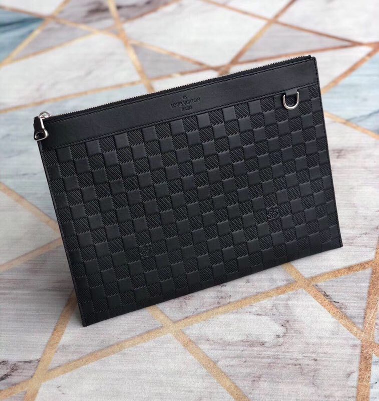 Louis Vuitton Damier Graphite Canvas DISCOVERY POCHETTE N41696 Black