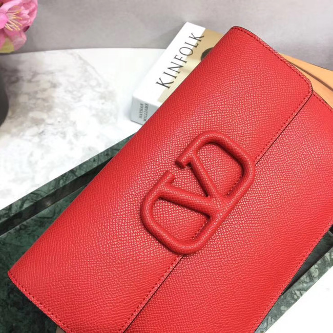 VALENTINO Origianl leather 065 Clutch bag red
