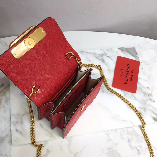 VALENTINO Origianl leather 067 Chain bag red